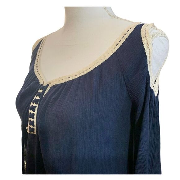WOMEN’S Grey & Gray blue boho cold shoulder top - Picture 3 of 8